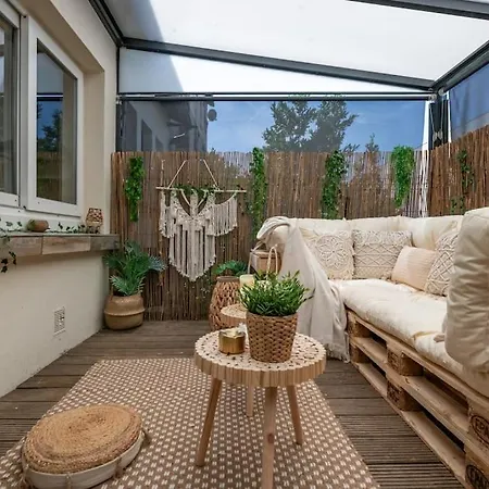 Appartement : O'spa Zen Jacuzzi-sauna-terrasse